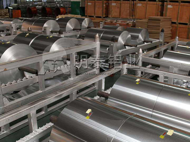 食品包裝材料8011-O態(tài)鋁箔廠家_價格 食品包裝材料8011-O態(tài)鋁箔廠家_價格