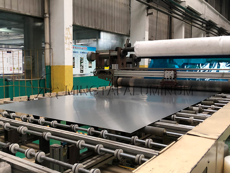 汽車用鋁板_汽車水冷散熱器_釬焊水冷板_冷卻板用3003鋁光板廠家 汽車用鋁板_汽車水冷散熱器_釬焊水冷板_冷卻板用3003鋁光板廠家